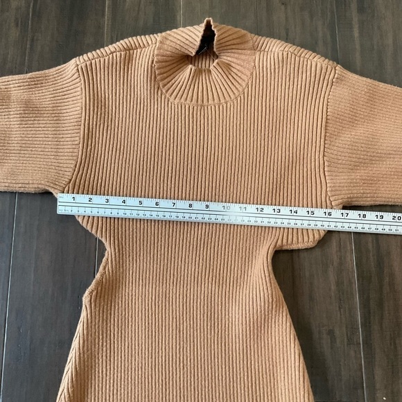 Forever 21 Mock Neck Long Sleeve Ribbed Sweater Dress Back Cutout Size XL - Picture 8 of 10